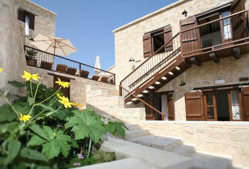 Leonidas Village Houses Goudhi Bagian luar foto